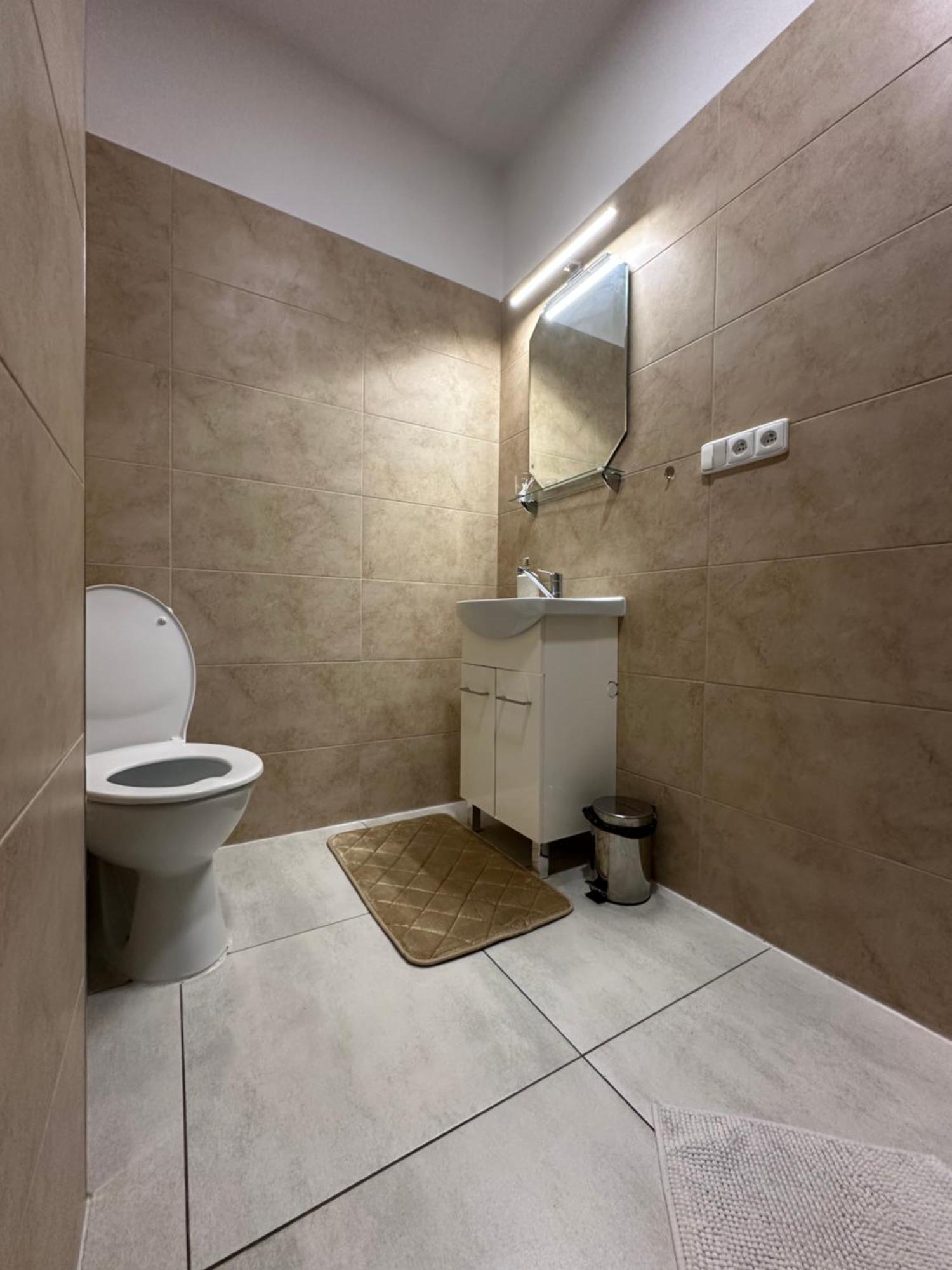 Modern & Cozy Apartment Near Hockey & Football Arena Bratislava Exterior foto
